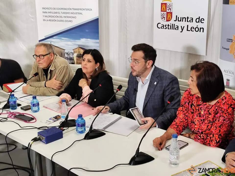 Zamora AR-PA24