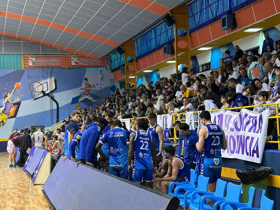 CB ZAMORA