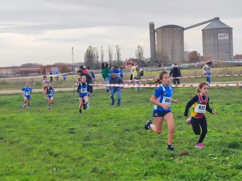 Club Atletismo Benavente. Fotos por Jose Carlos Charro (57)