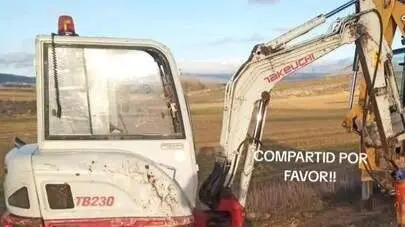 máquina excavadora robada