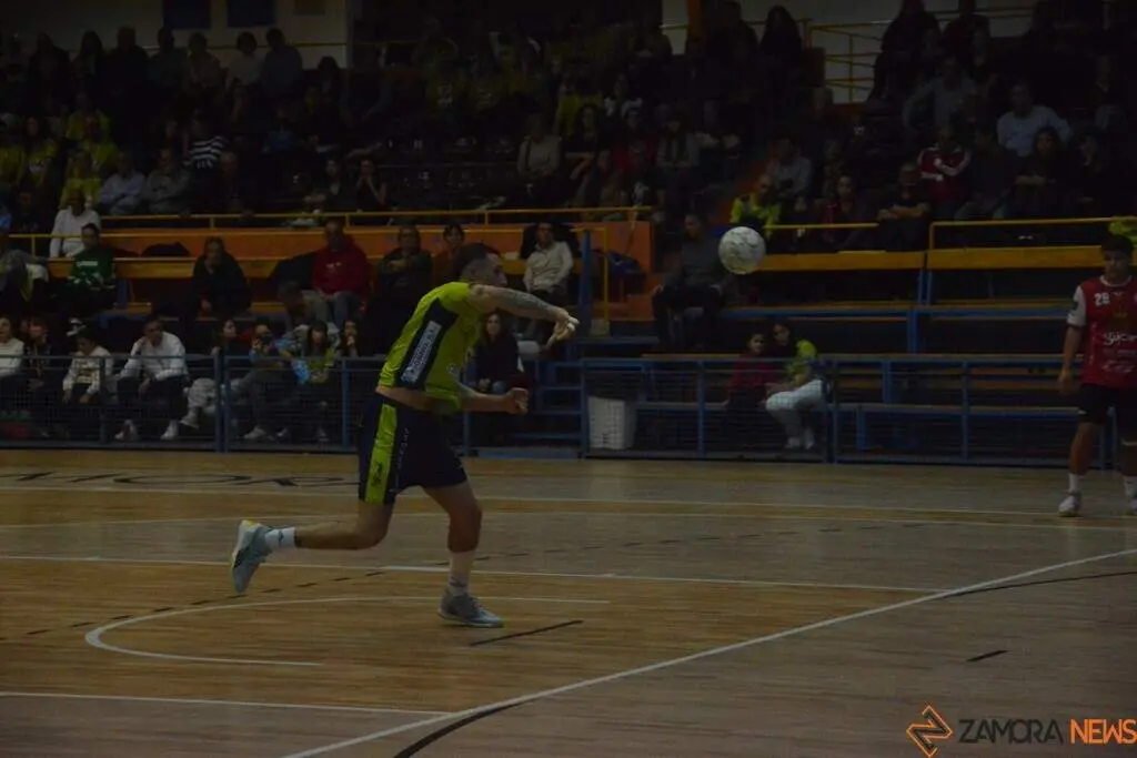 Balonmano zamora vs Gijón