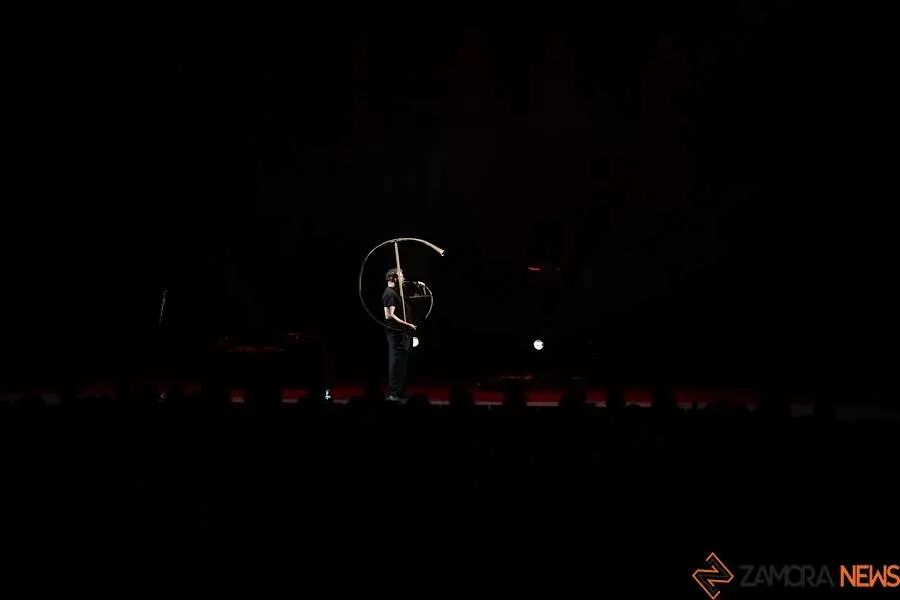 Abraham Cupeiro – Resonando en el pasado
