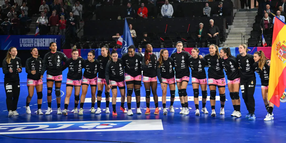 Por Federeación de Balonmano de Castilla y León