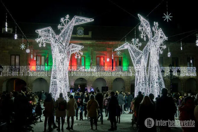 luces Navidad Benavente. Imagen Interbenavente