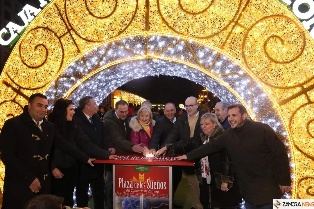 Encendido de las luces de Navidad en La Marina
