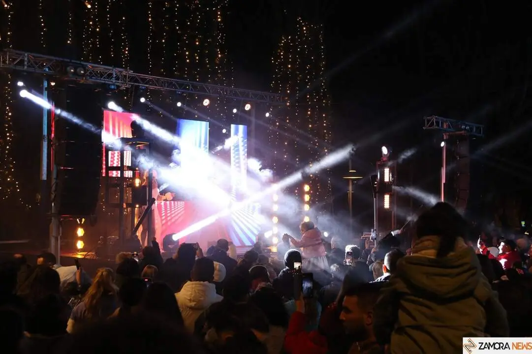 Encendido de las luces de Navidad en La Marina