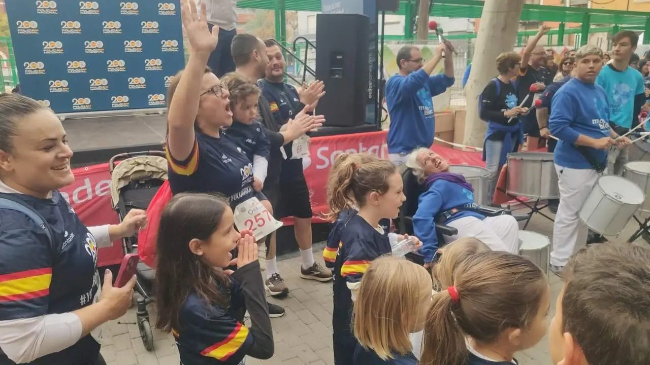Más de 1.300 personas corren por Luca en Denia