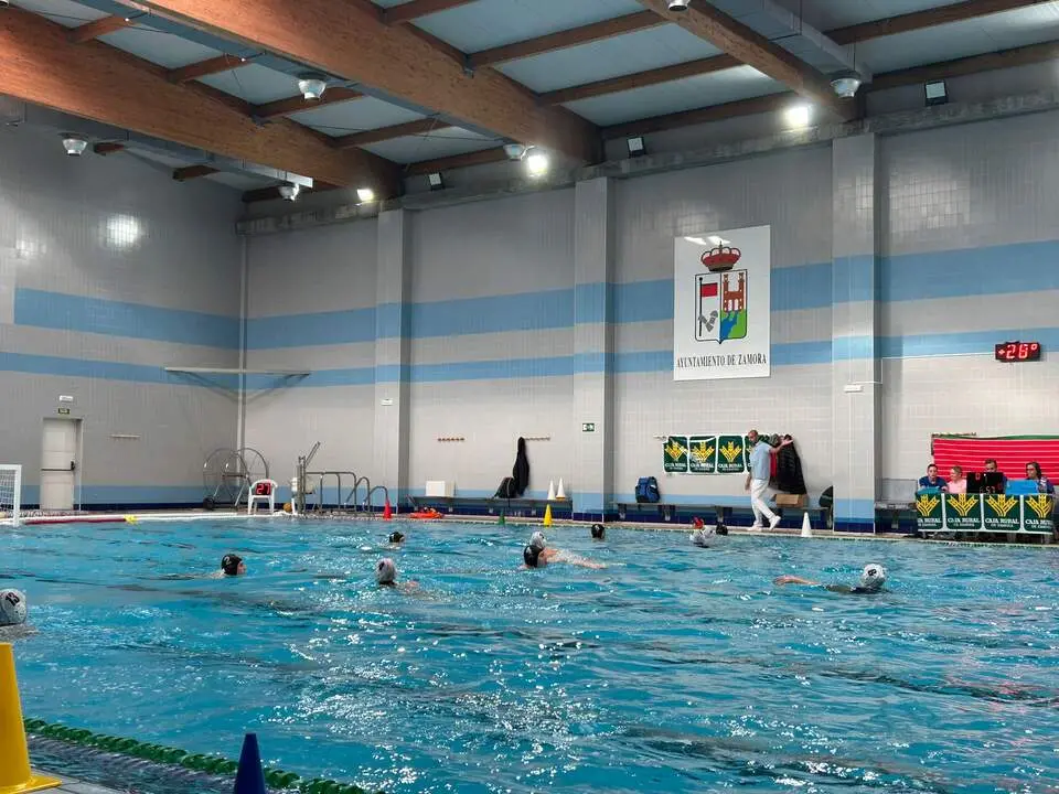Waterpolo. Piscina Los Almendros