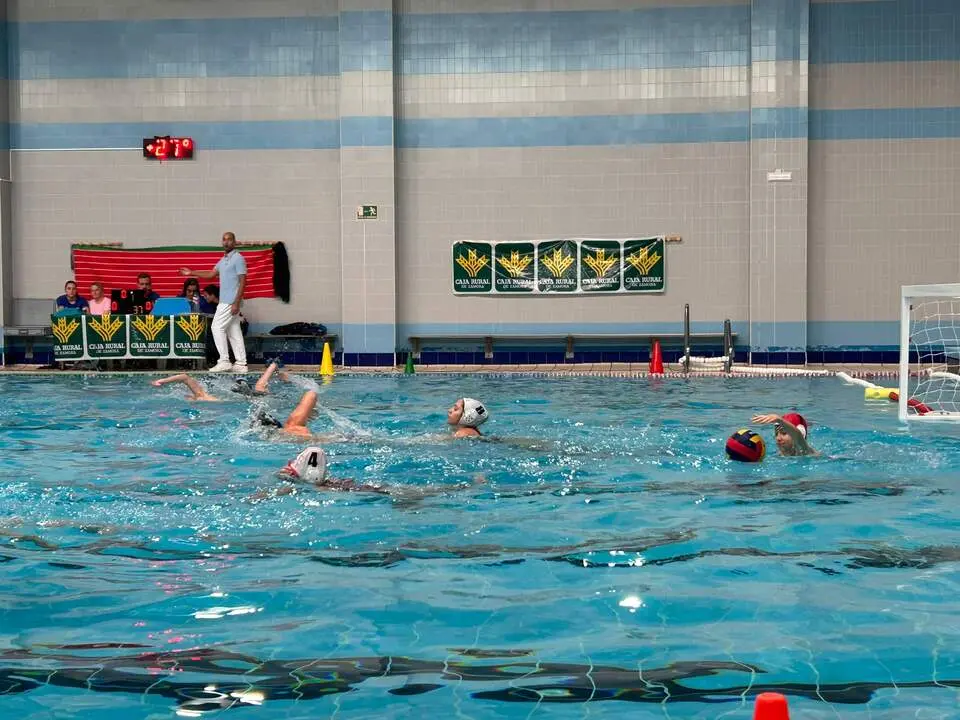Waterpolo. Piscina Los Almendros