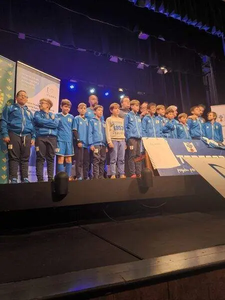 La Unión Deportiva Toresana presenta sus nuevas equipaciones