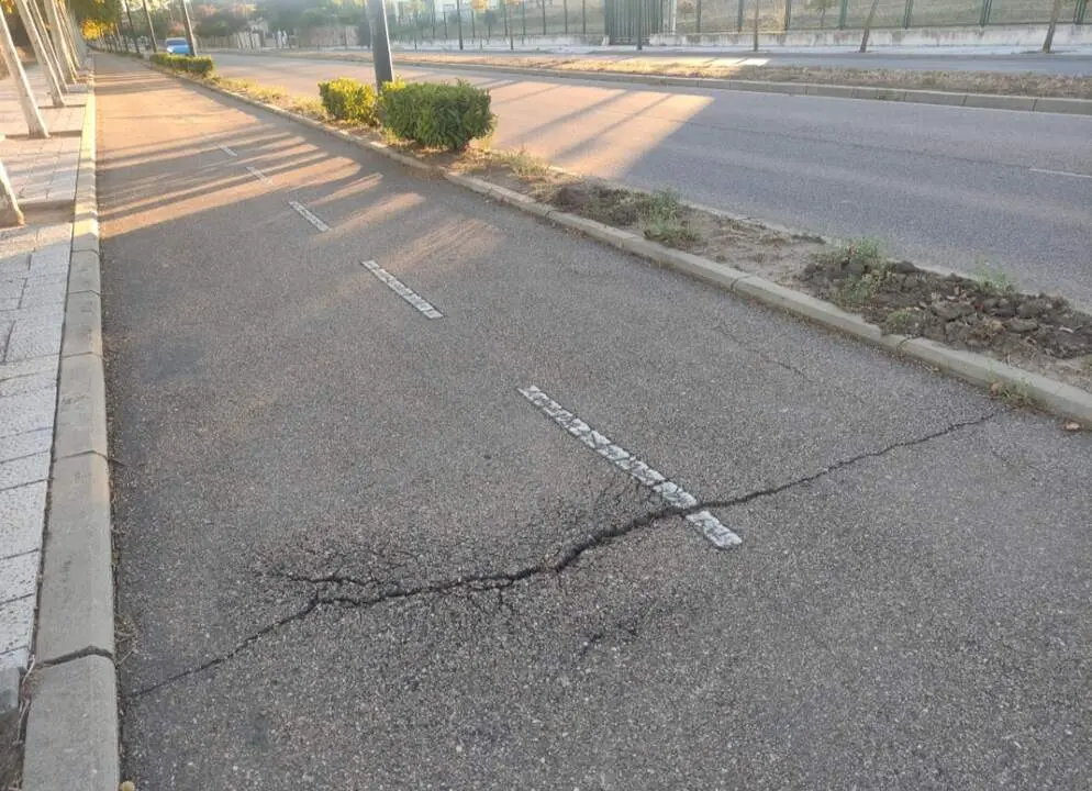 Carril bici en La Aldehuela Zamora (noviembre 2024)