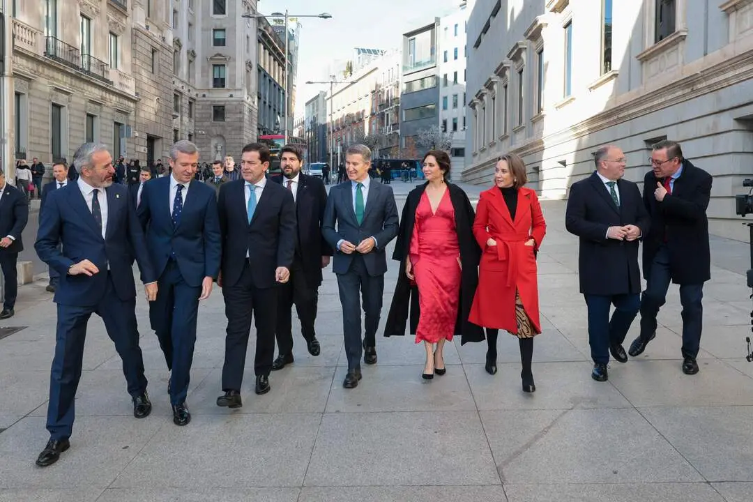 Mañueco junto con los líderes del PP