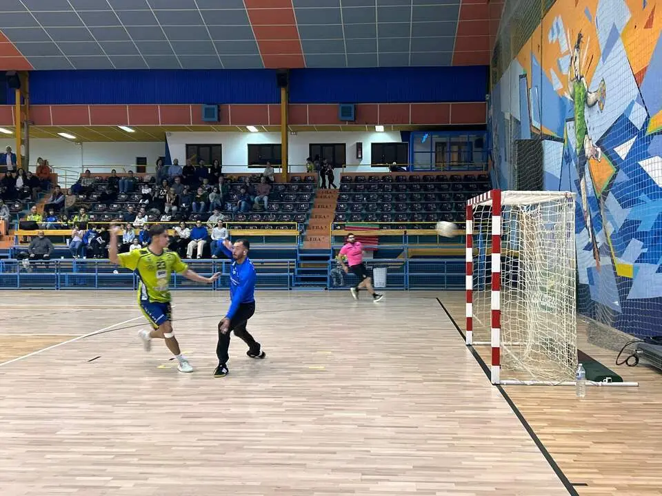 BM Zamora vs Camargo