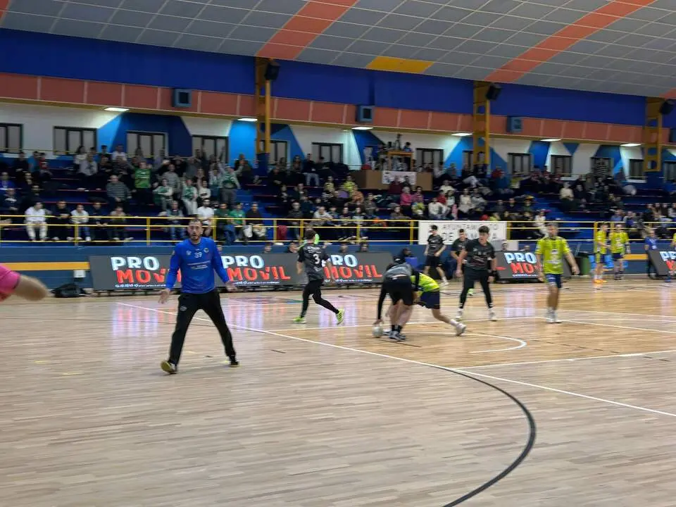 BM Zamora vs Camargo