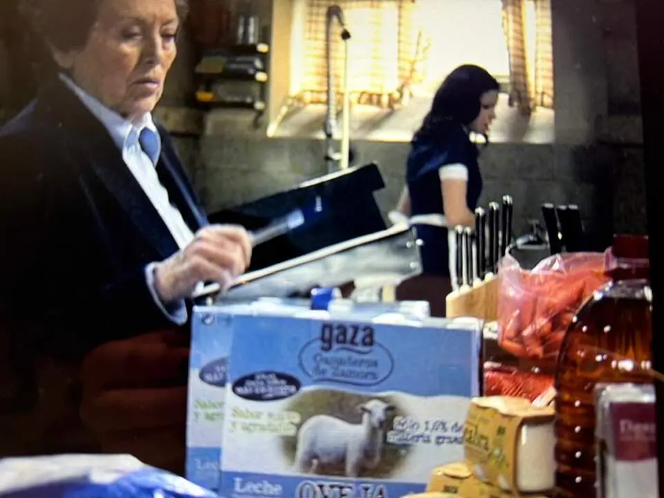 Leche Gaza en la serie El Internado  (2)