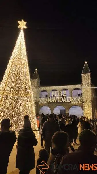 luces de Navidad en Puebla de Sanabria _15