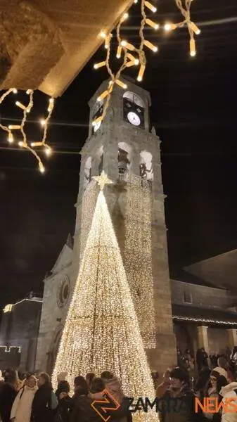 luces de Navidad en Puebla de Sanabria _17
