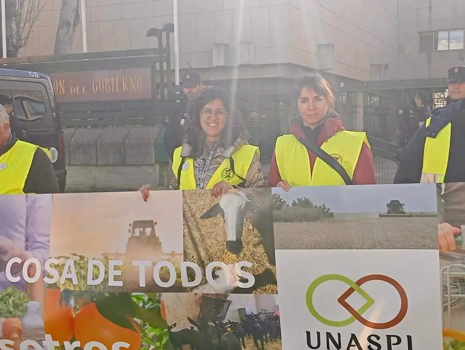 manifestación sector agrario en Valladolid. IMAGEN CEDIDA  (4)