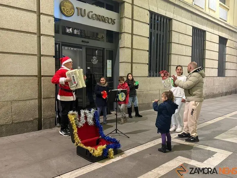 animación de villancicos en la Calle Santa Clara