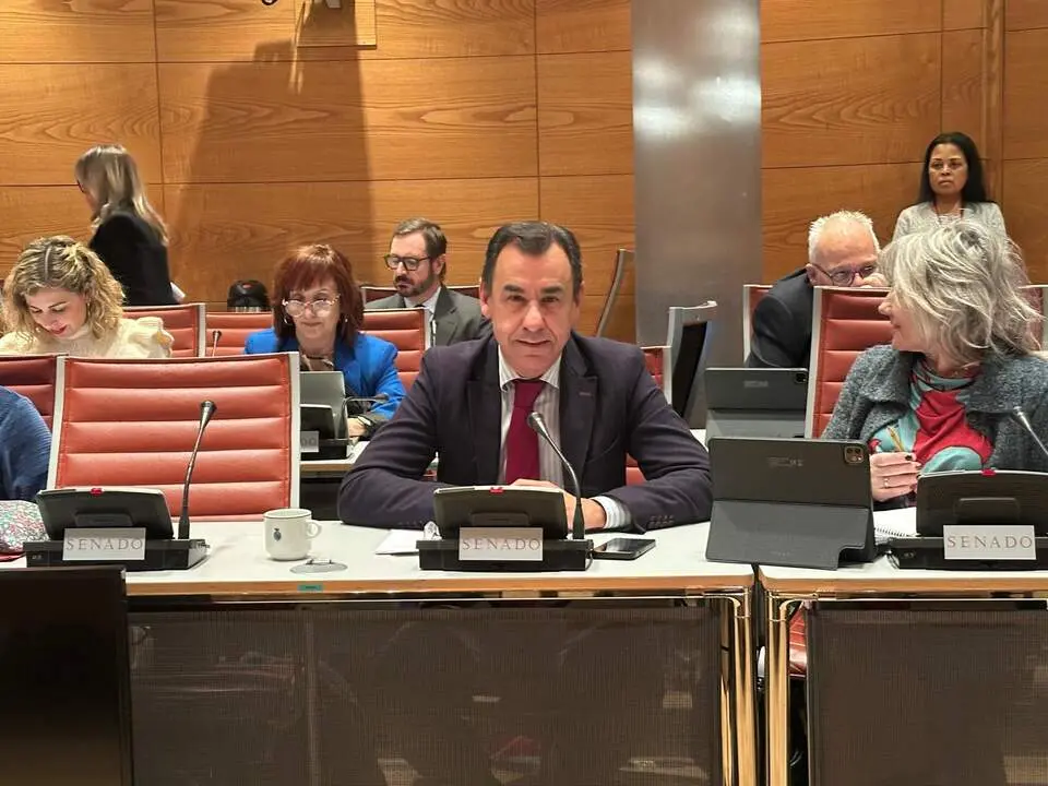 Martines Maillo en el senado