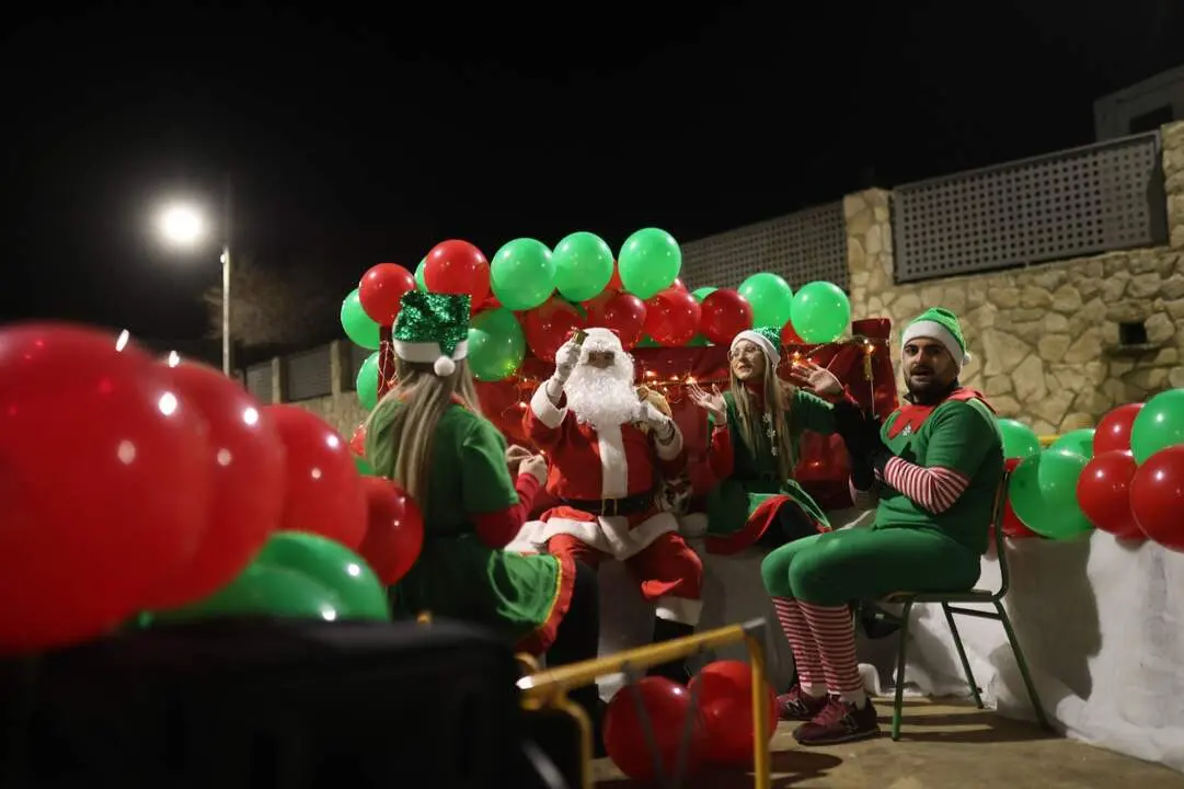 Desfile de Papá Noel, Morales del Vino