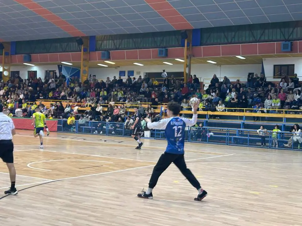 BM Zamora vs Cuatro Valles