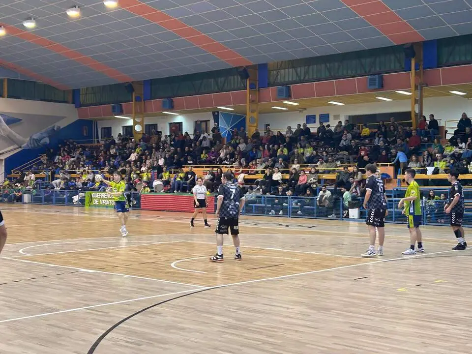 BM Zamora vs Cuatro Valles