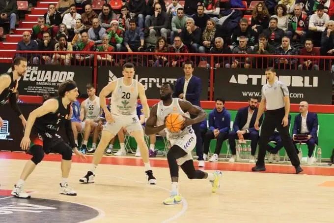 CB Zamora