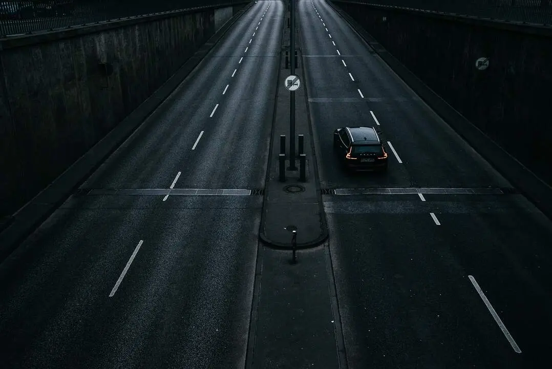 road-6654573_1280