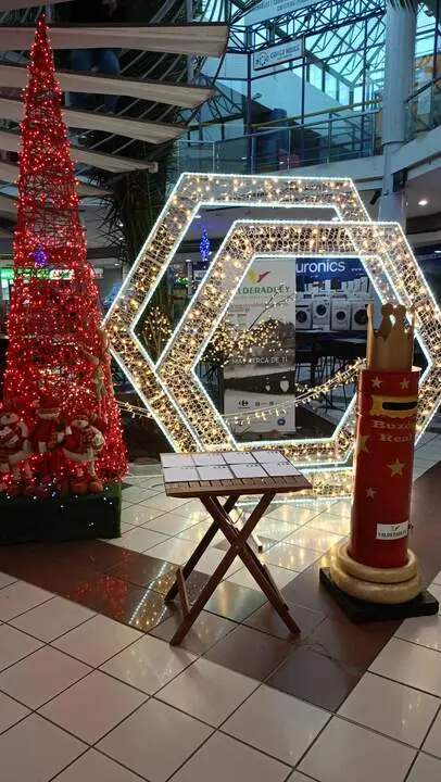 buzón Navidad Centro Comercial Valderaduey