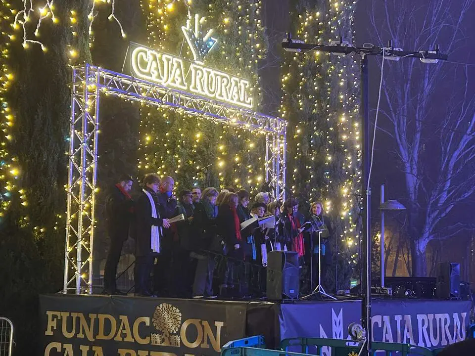 ‘Little Ópera’