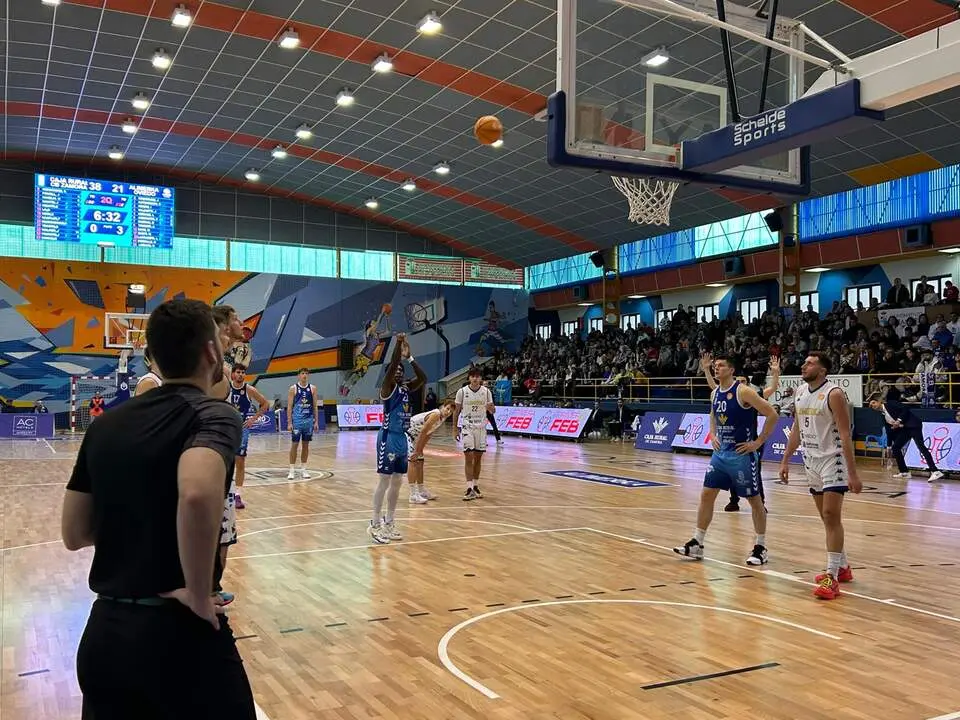 CB Zamora vs Oviedo