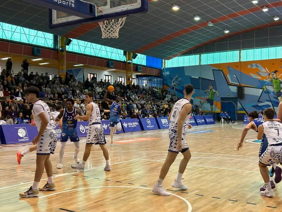 CB Zamora vs Oviedo