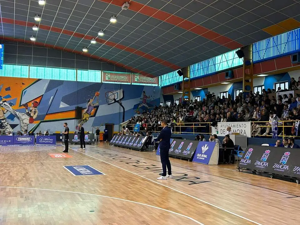 CB Zamora vs Oviedo
