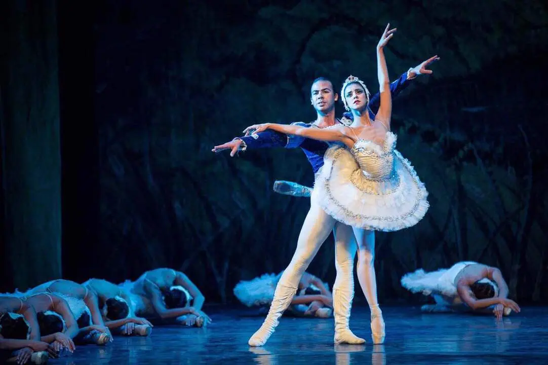 ballet_clasico_cuba_lago_cisnes (6)