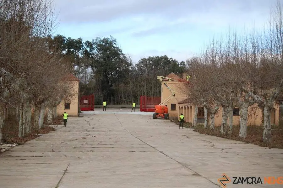 Margarita Robles visita Monte la Reina _15