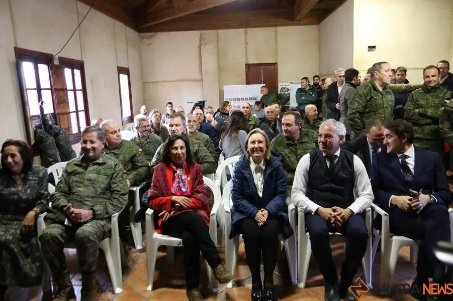 Margarita Robles visita Monte la Reina _41