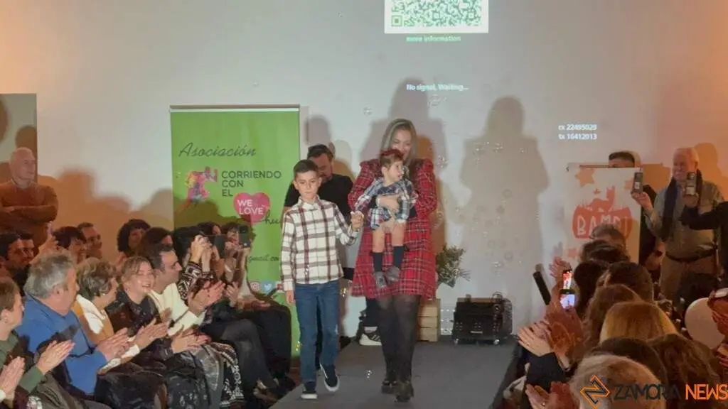 desfile de moda solidario en Zamora _16