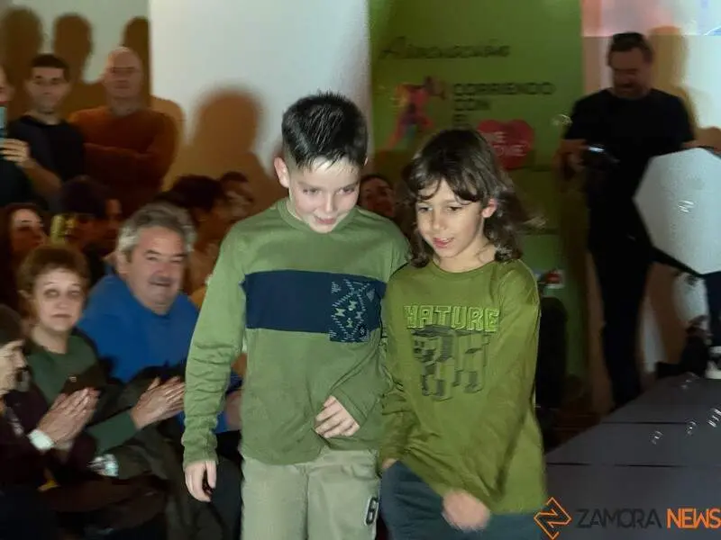 desfile de moda solidario en Zamora _24