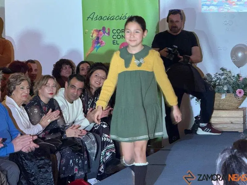 desfile de moda solidario en Zamora _25