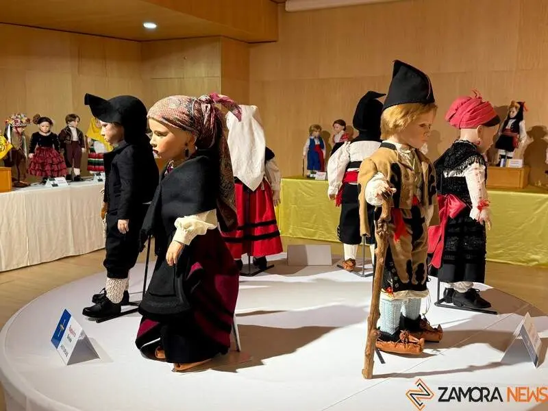 Exposición de Indumentaria Tradicional Española a Escala_12