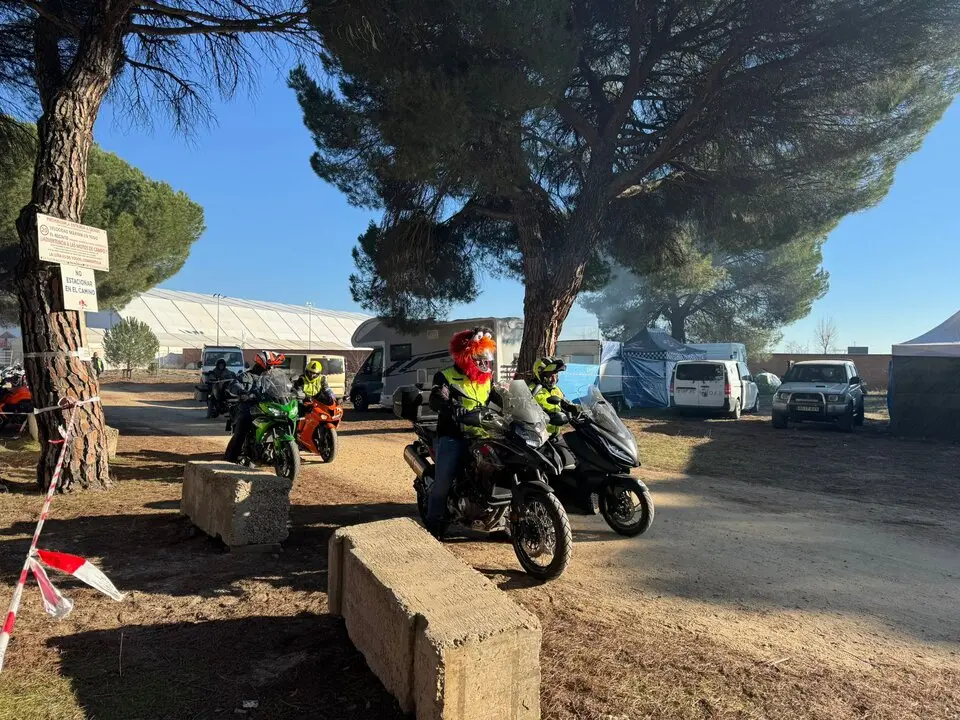 Tribus moteras zamoranas unidas en Motauros