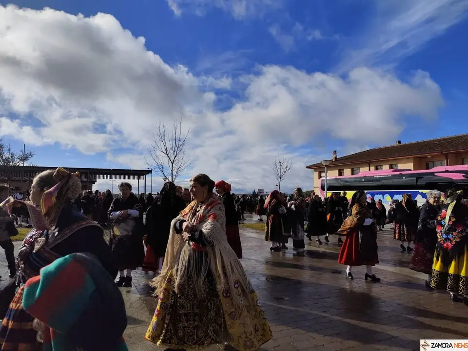 Muelas del Pan celebra la llegada de más de 1.500 águedas