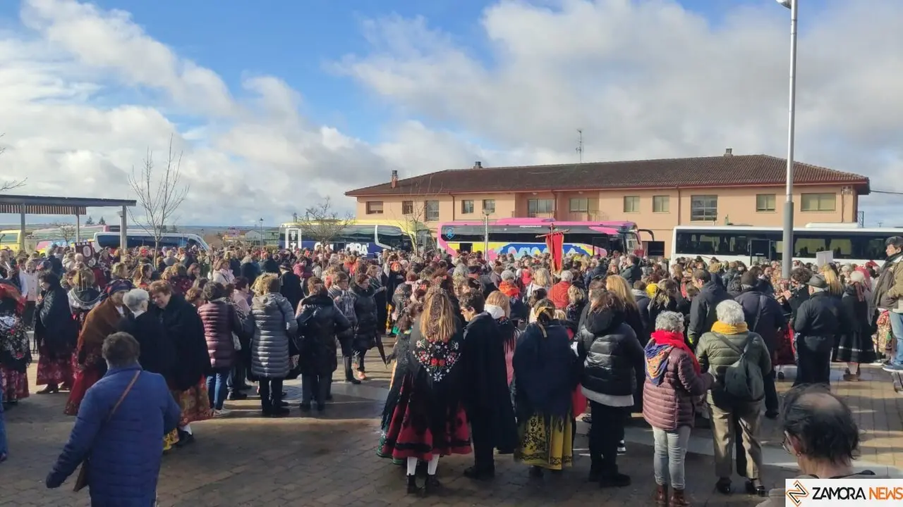Muelas del Pan celebra la llegada de más de 1.500 águedas