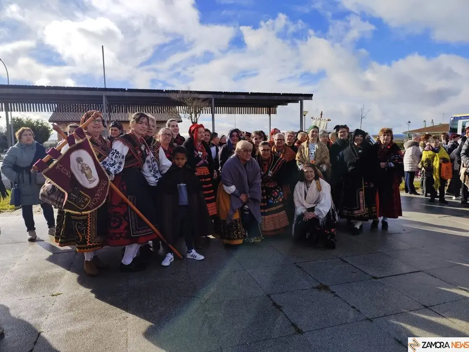 Muelas del Pan celebra la llegada de más de 1.500 águedas