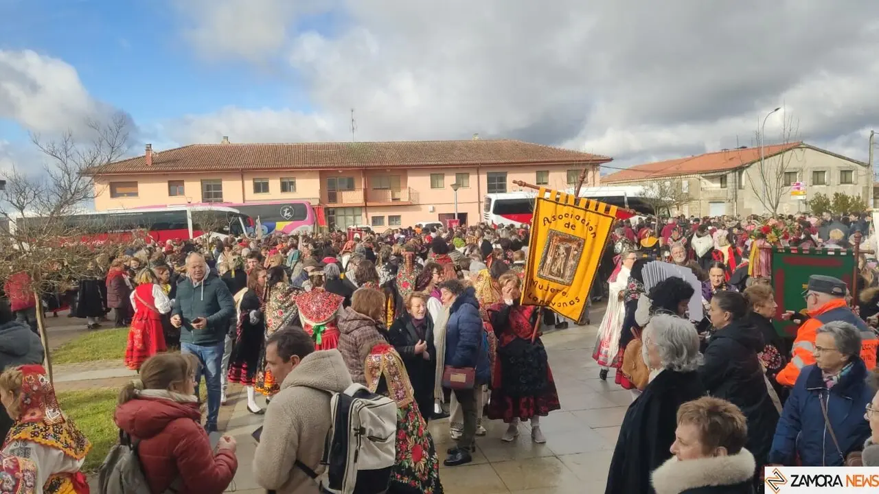 Muelas del Pan celebra la llegada de más de 1.500 águedas