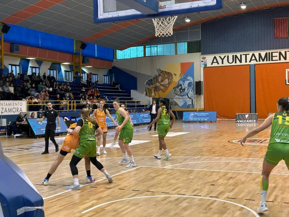 Zamarat vs Al-Qázeres