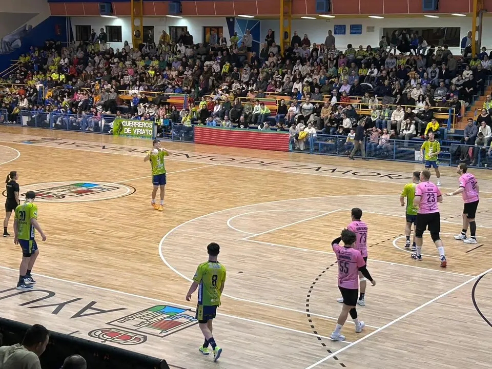 BM ZAMORA vs Vetusta Oviedo