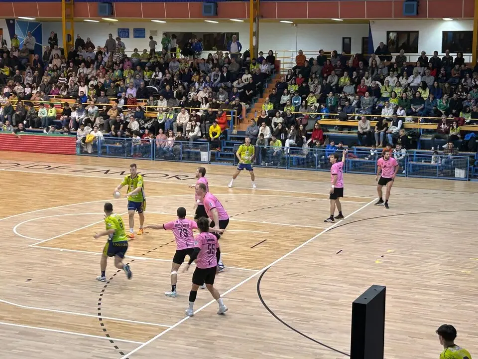 BM ZAMORA vs Vetusta Oviedo