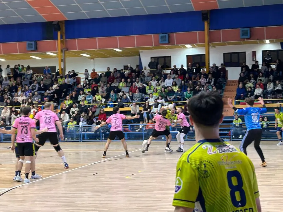 BM ZAMORA vs Vetusta Oviedo